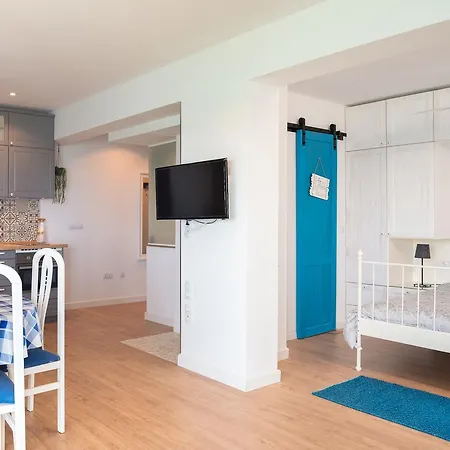 Apartment Mediterraneo View *